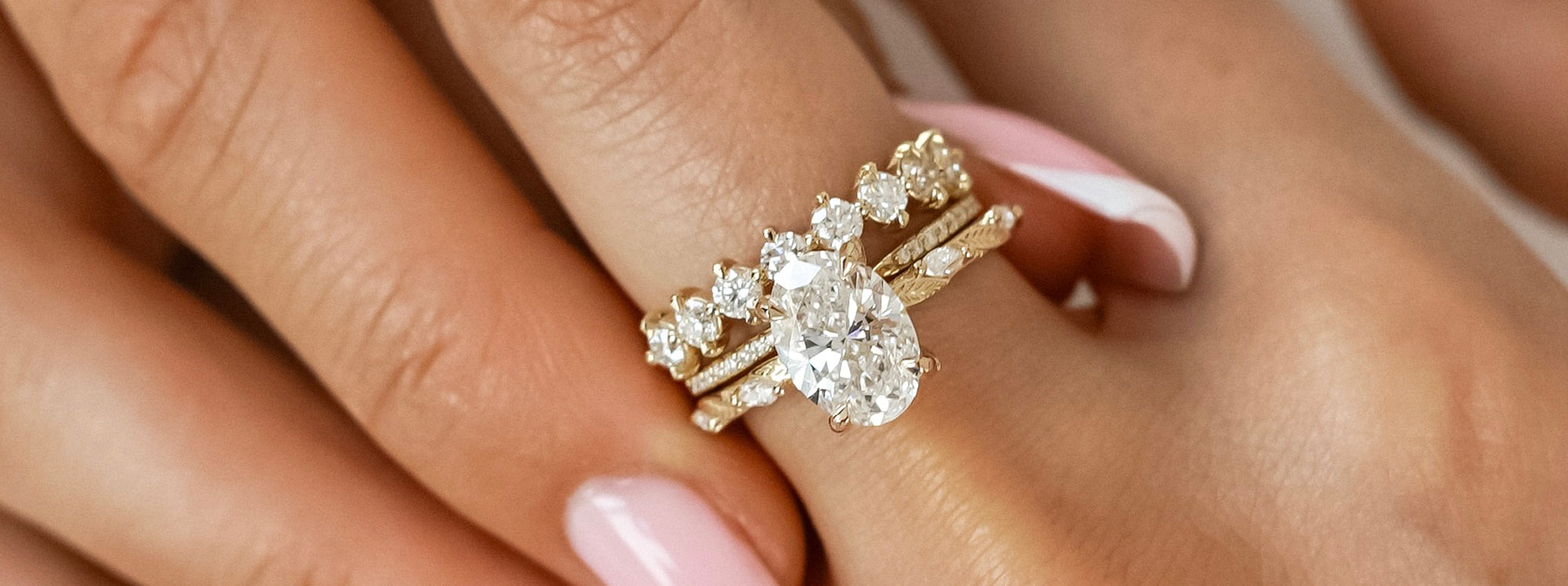 unique engagement rings canada