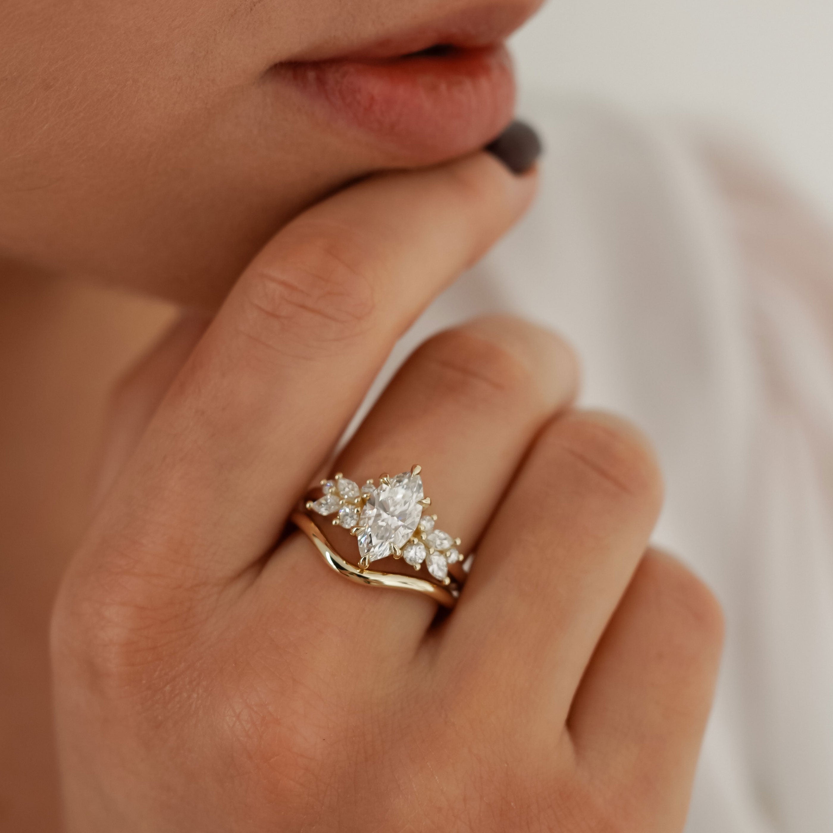 14k Solid Gold Curve Stackable Ring