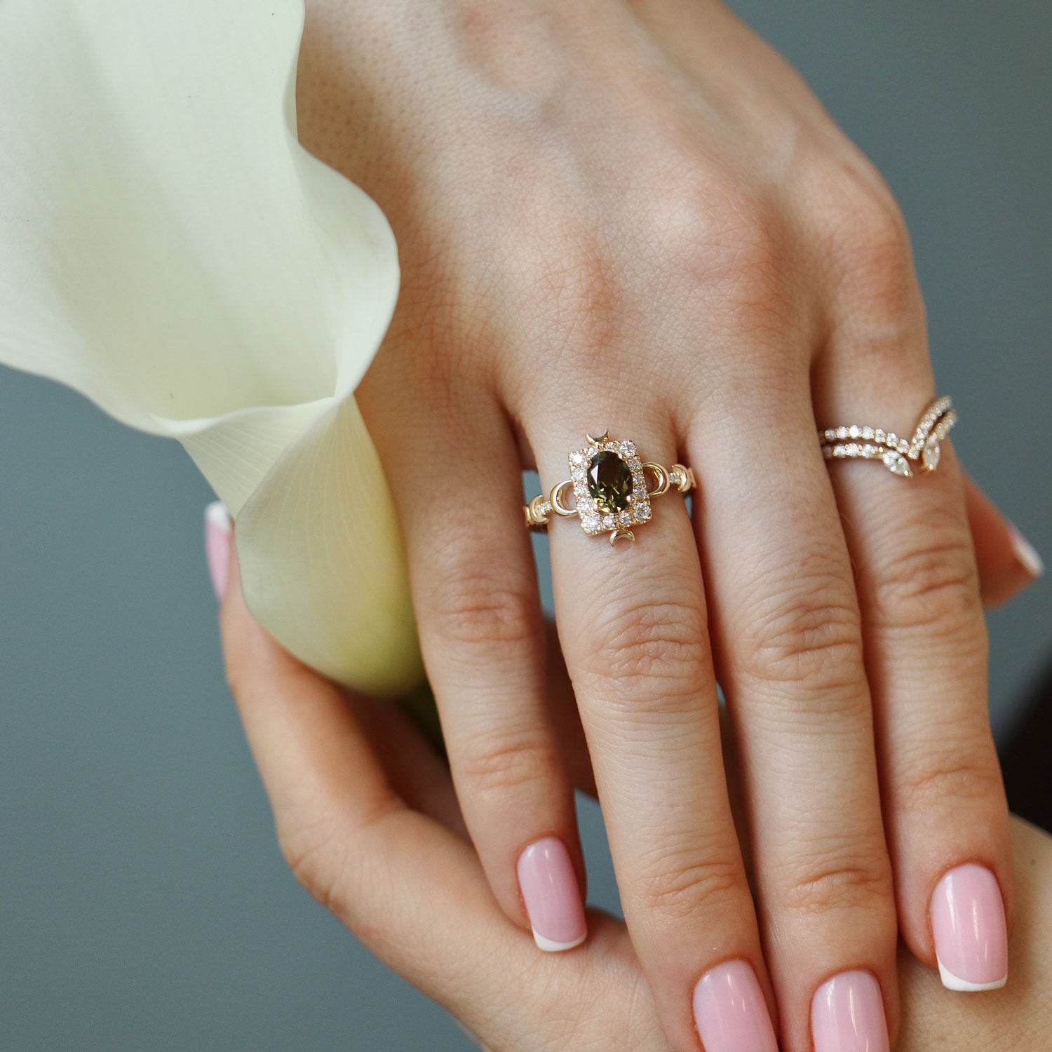 Eyes of Love Curve Open Ring, Marquise With Round Brilliant