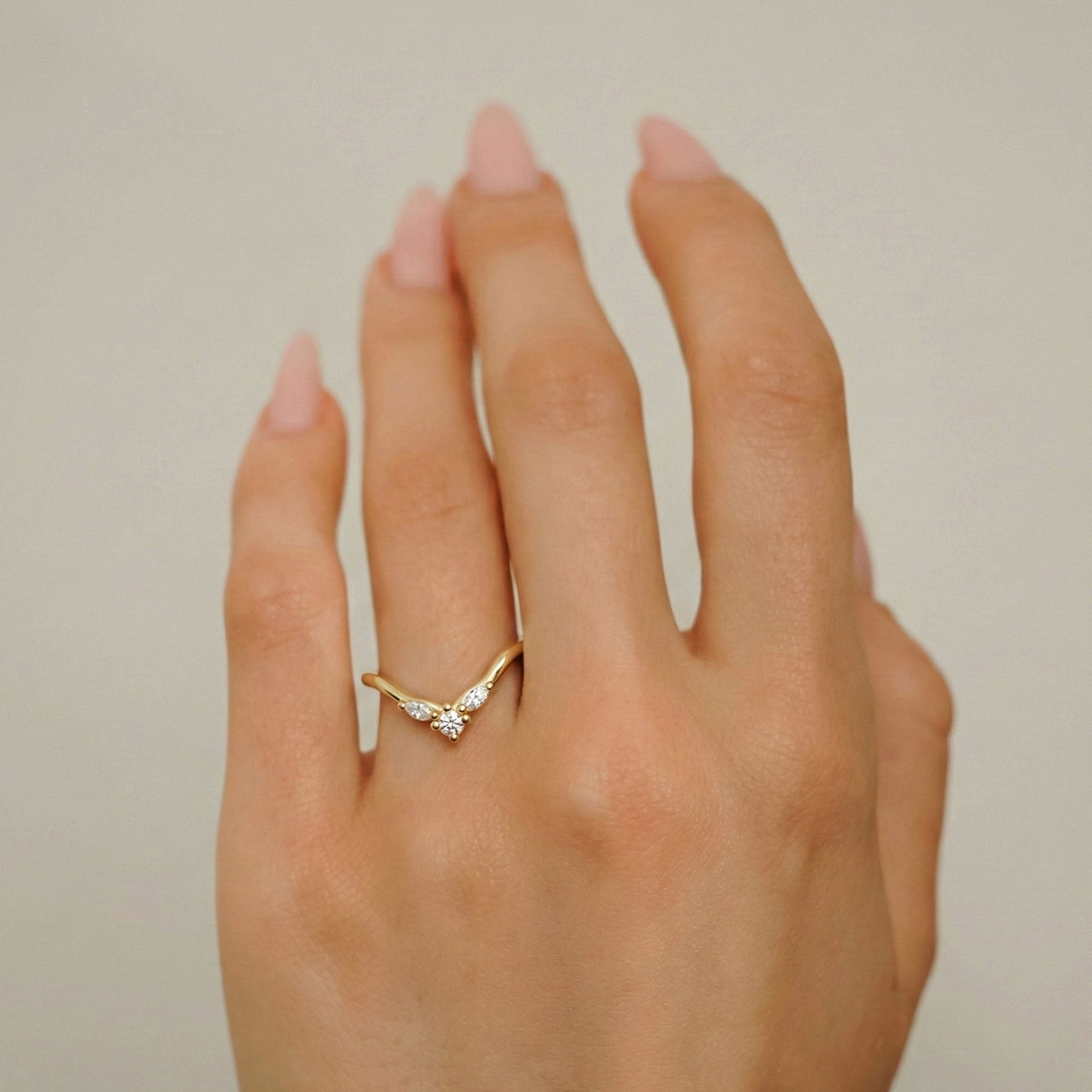 Bellisa V Marquise Round Eternity Ring