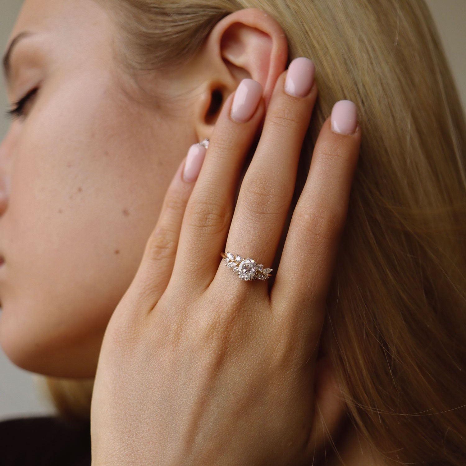 Oval Anna's Dream Engagement Ring, Oval Brilliant With Marquise