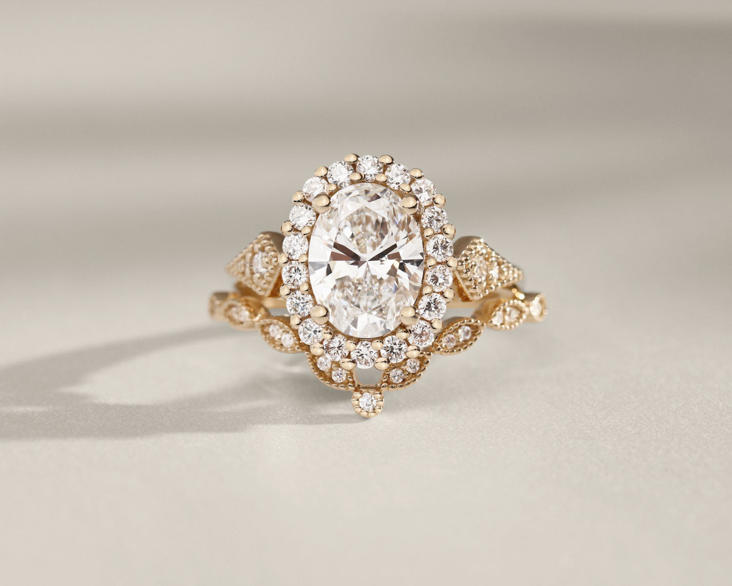 A Complete Guide to Types of Engagement Ring Settings