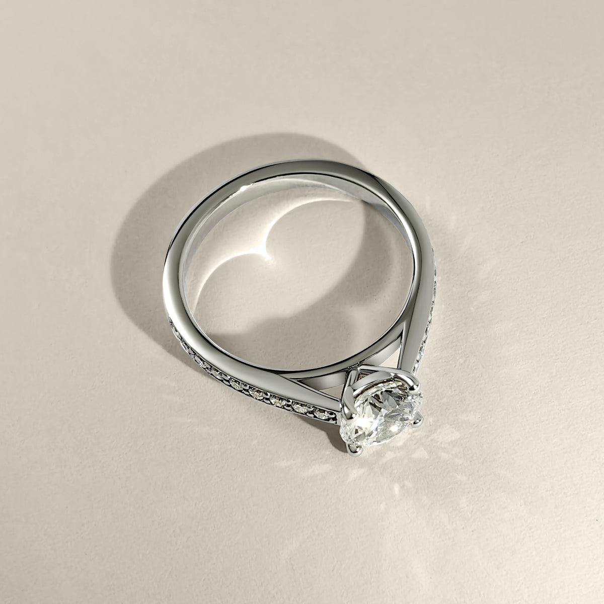 1ct round-lab-diamond-Round-Cathedral-Pavé-Engagement-Ring-in-white-gold