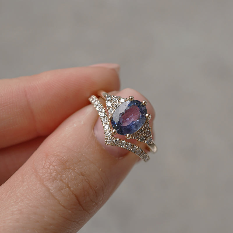 blue sapphire engagement ring canada