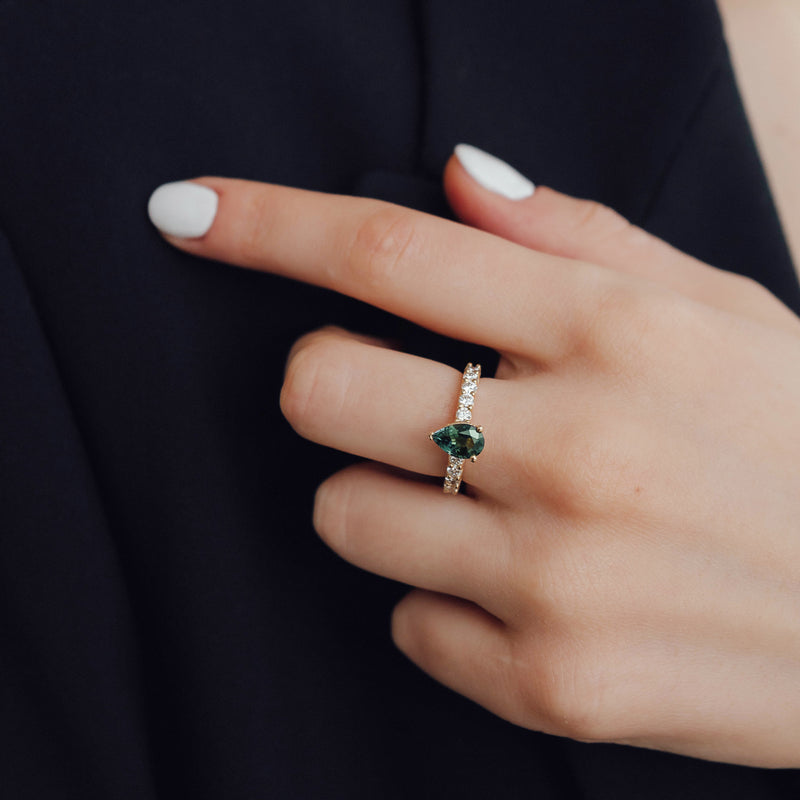 Brightest Nightfall Engagement Ring, Natural Sapphire & Diamond