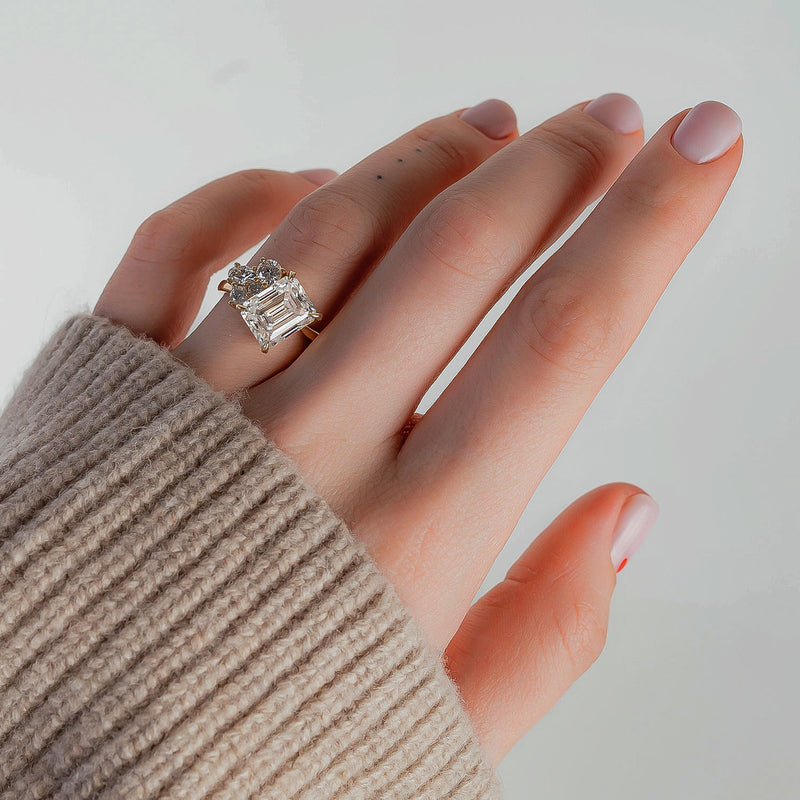 Hera Engagement Ring, 4ct Emerald Cut Moissanite